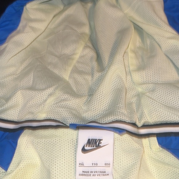 Nike Mens Sportswear Woven Windbreaker Jacket Black Signal Blue Sz LG AT5270-015 - Picture 9 of 10